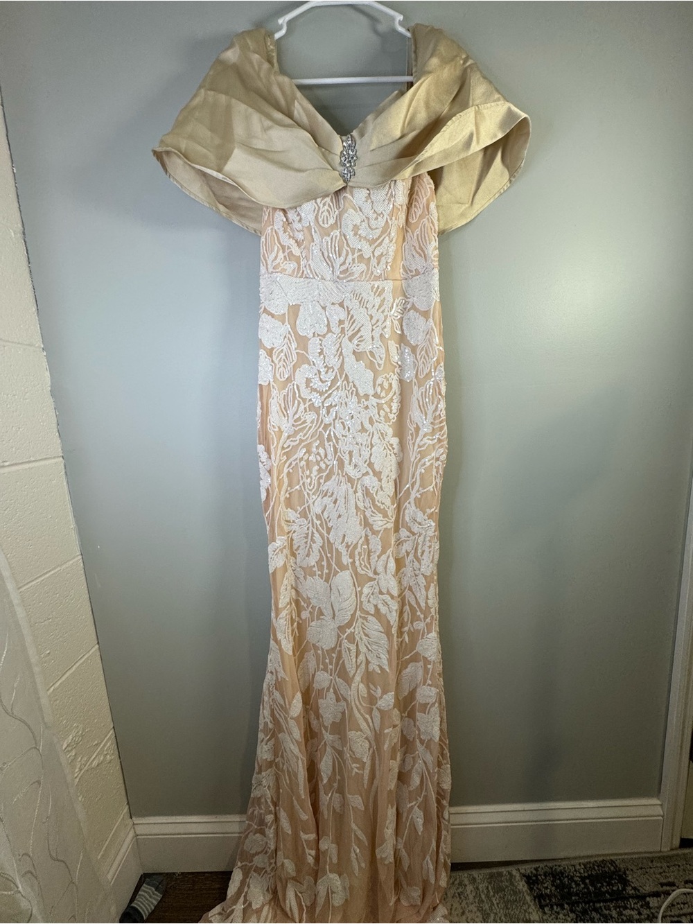 SHEIN Belle Beaded Off-Shoulder Lace Evening Gown in Champagne and White Medium